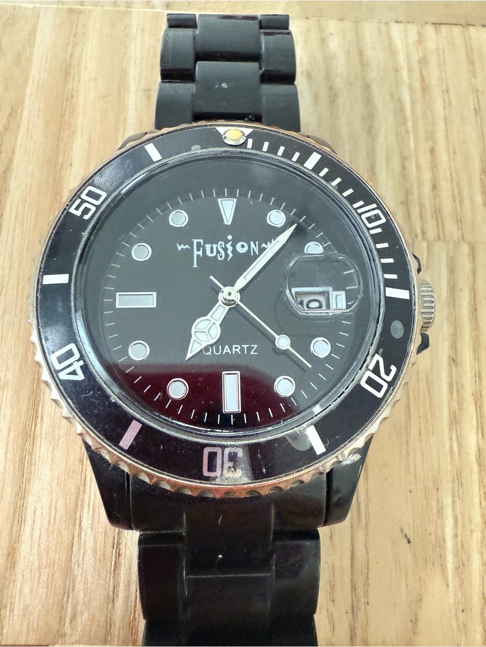 Fusion ladies black sport watch NEW BATTERY